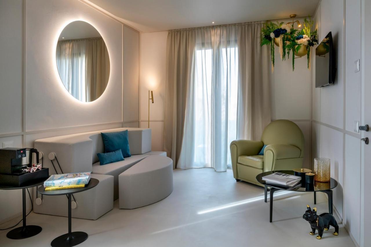Demo Hotel Design Emotion Rimini Ngoại thất bức ảnh